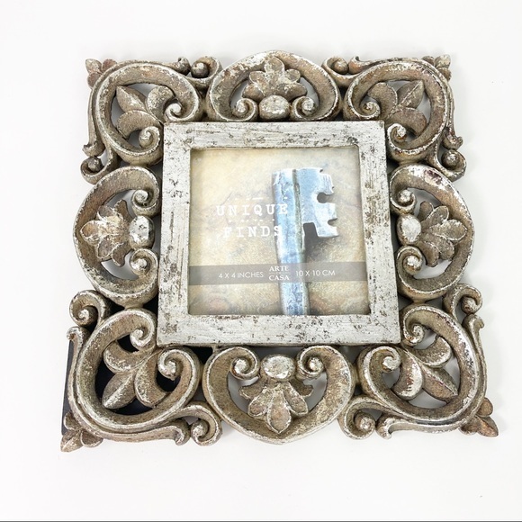 Unique Finds Arte de Casa 4-Inch x 4-Inch Karma Frame in Silver Wash - Picture 7 of 16